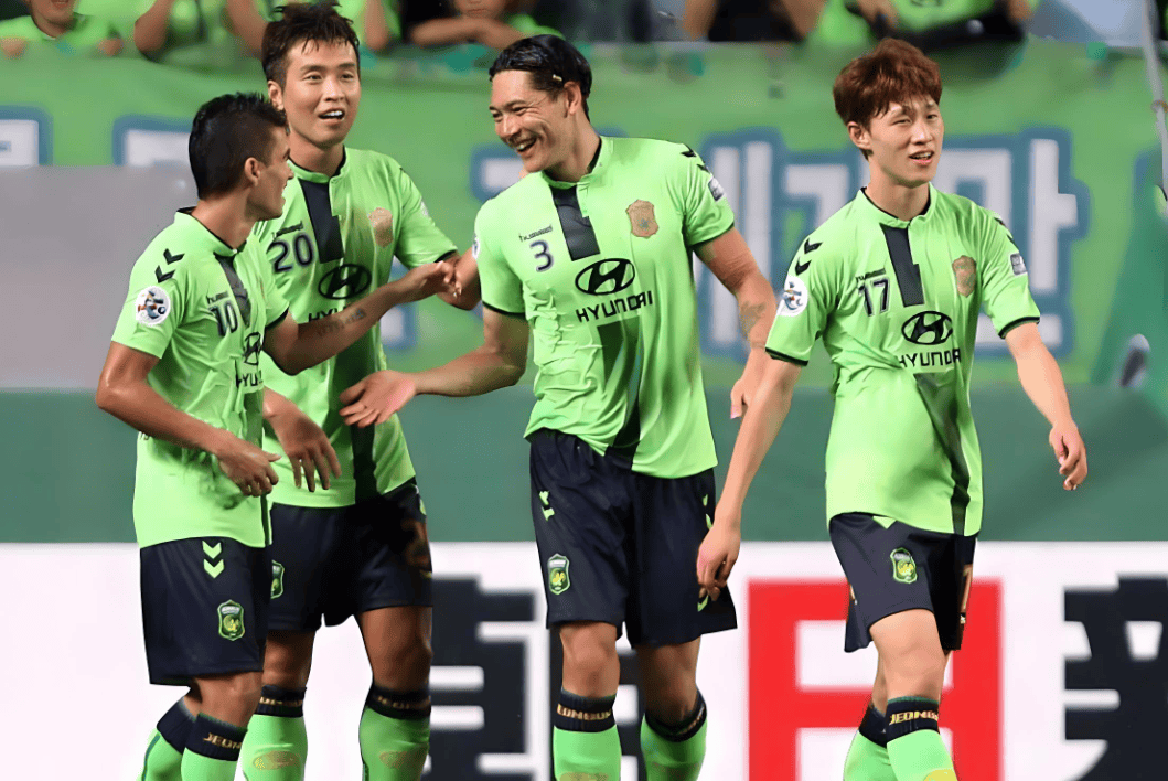 关于集结日足总杯传出新动向；奥兰多魔术止住颓势；管理层表态：气氛紧张；细节决定成败的信息-中欧平台